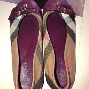 Girls Burberry flats